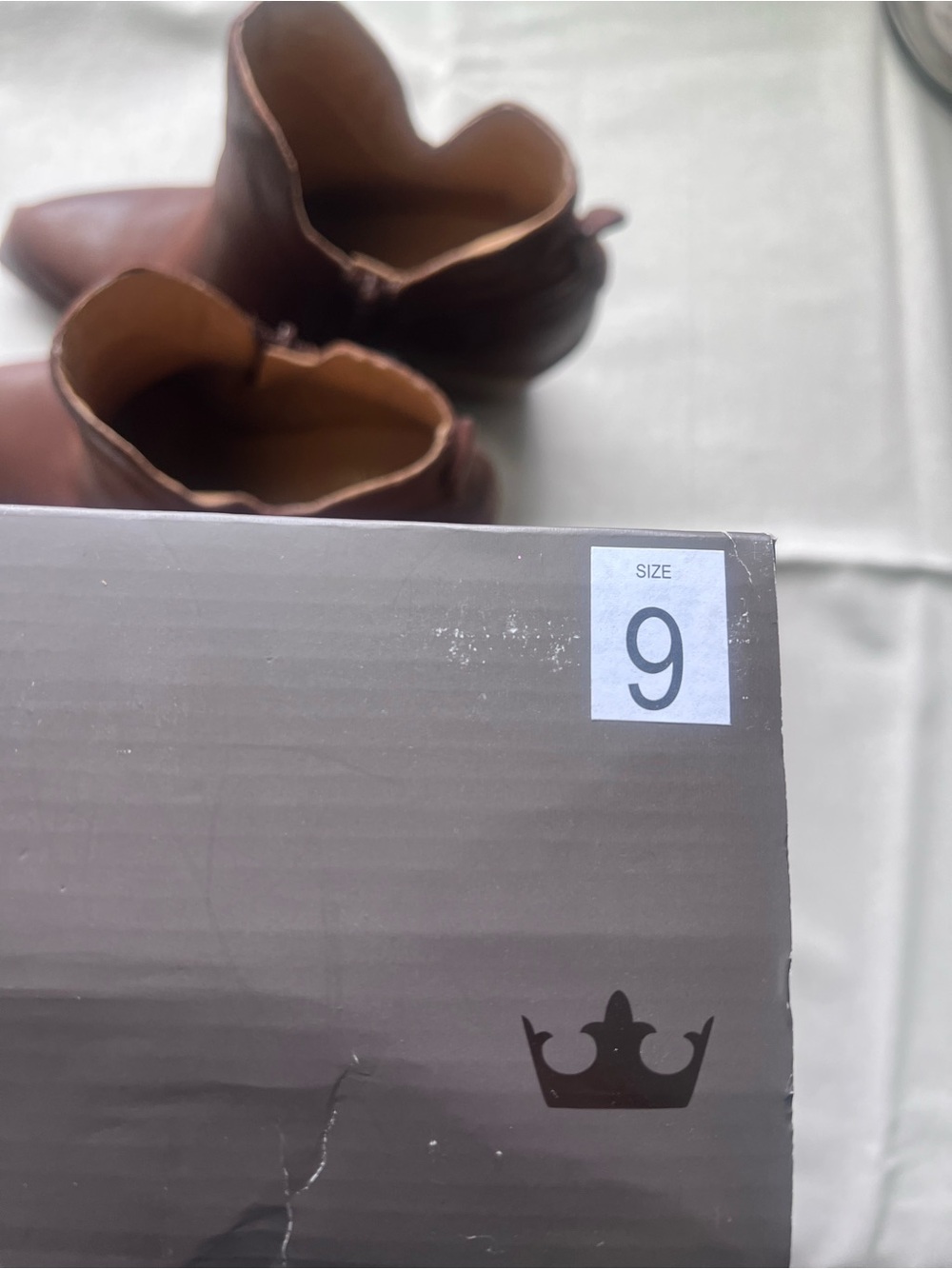 Crown Vintage Brown Leather Stacked Heel Ankle Booties - Picture 9 of 10